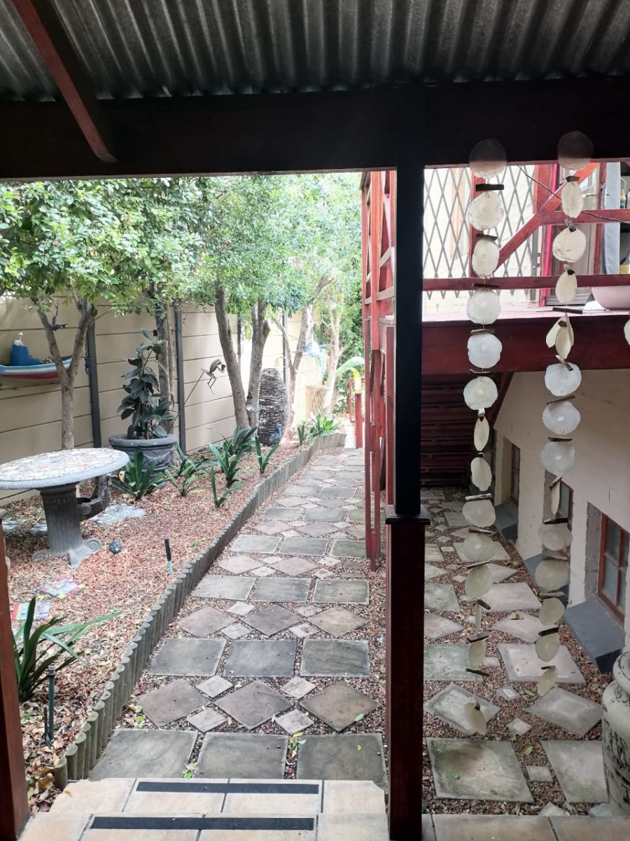 4 Bedroom Property for Sale in Rome Glen Western Cape